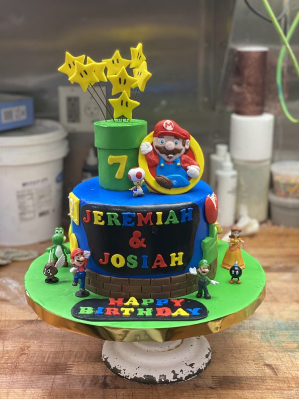 Super Mario Cake