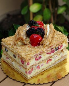 Fruit-Napoleon-Cake