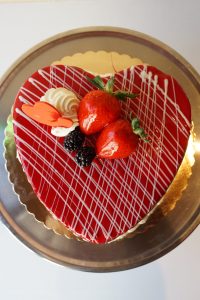 heart cake 4