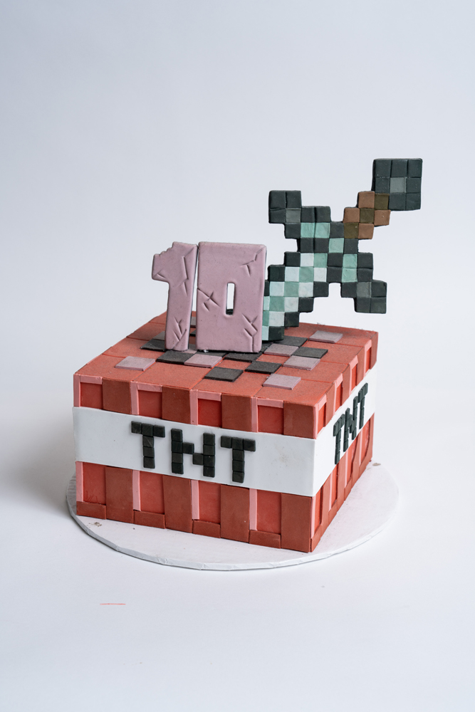 Custom Birthday Cakes 2