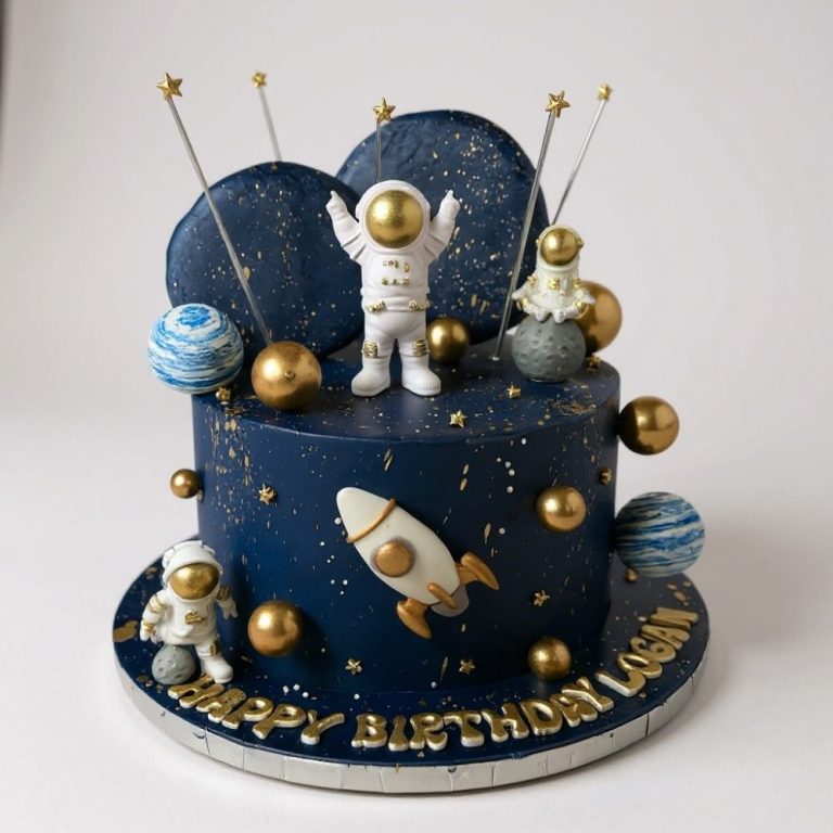 Astronaut Cake